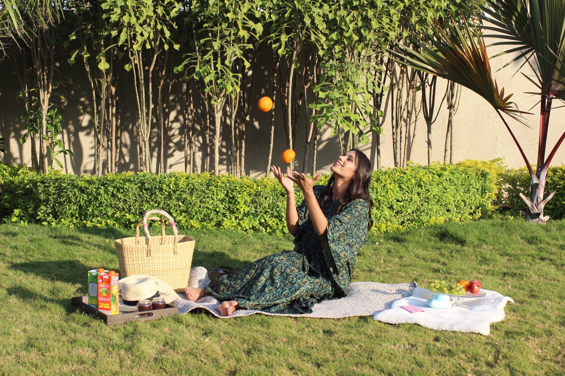 DOGMA LEAF KAFTAN House of Viraasi #sustainable-fashion# #slow-fashion# #freesizeclothes# #bodypositivity#