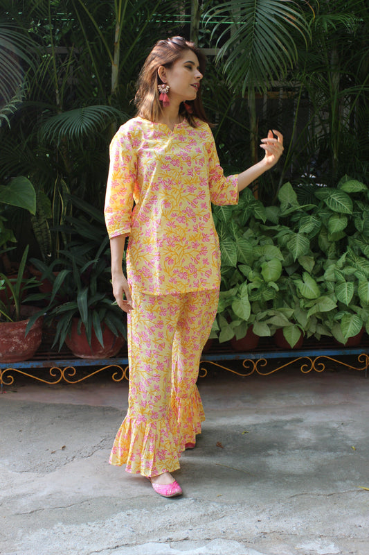 BEAUTIFUL MESS Co-ord House of Viraasi #sustainable-fashion# #slow-fashion# #freesizeclothes# #bodypositivity#