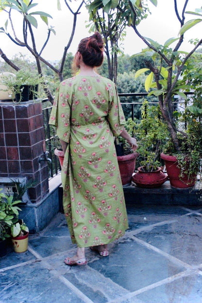 DASH BEYOND KAFTAN House of Viraasi #sustainable-fashion# #slow-fashion# #freesizeclothes# #bodypositivity#