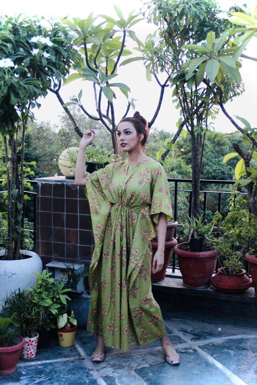 DASH BEYOND KAFTAN House of Viraasi #sustainable-fashion# #slow-fashion# #freesizeclothes# #bodypositivity#