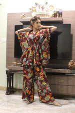 Load image into Gallery viewer, RUBY RADIANCE KAFSUIT House of Viraasi #sustainable-fashion# #slow-fashion# #freesizeclothes# #bodypositivity#
