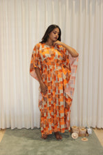 Load image into Gallery viewer, SAGE KAFTAN House of Viraasi #sustainable-fashion# #slow-fashion# #freesizeclothes# #bodypositivity#
