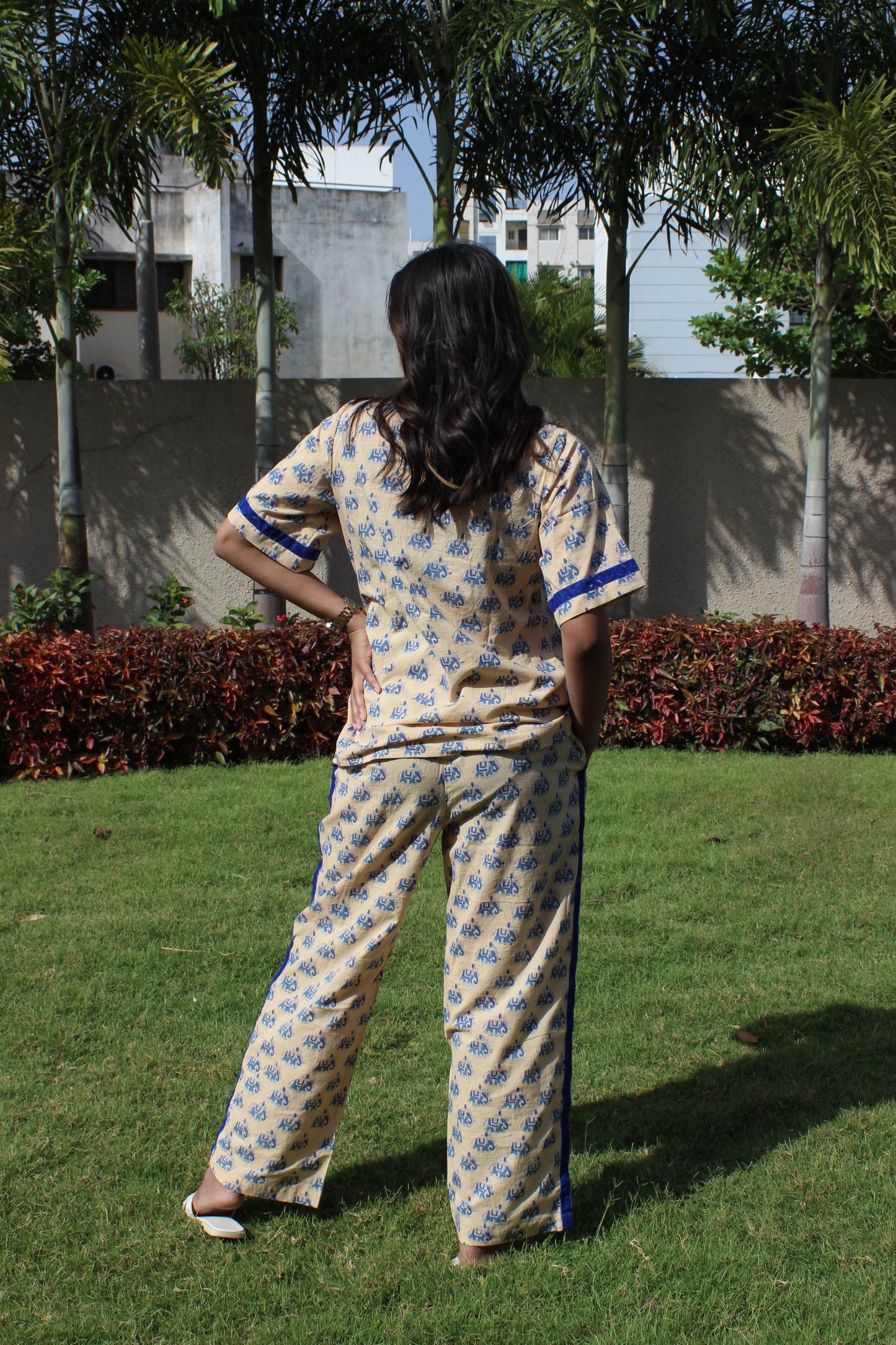 SHUTTER SOIL Co-ord House of Viraasi #sustainable-fashion# #slow-fashion# #freesizeclothes# #bodypositivity#