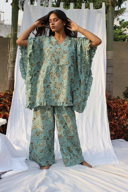 SUMMER KAFSUIT (launching soon) House of Viraasi #sustainable-fashion# #slow-fashion# #freesizeclothes# #bodypositivity#